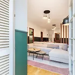 Palais Couronne Apartman *